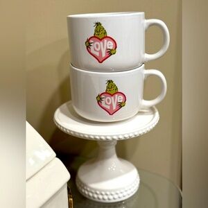 NEW Dr. Seuss The Grinch Love Pink Heart Mug Set of Two Valentines Day Decor